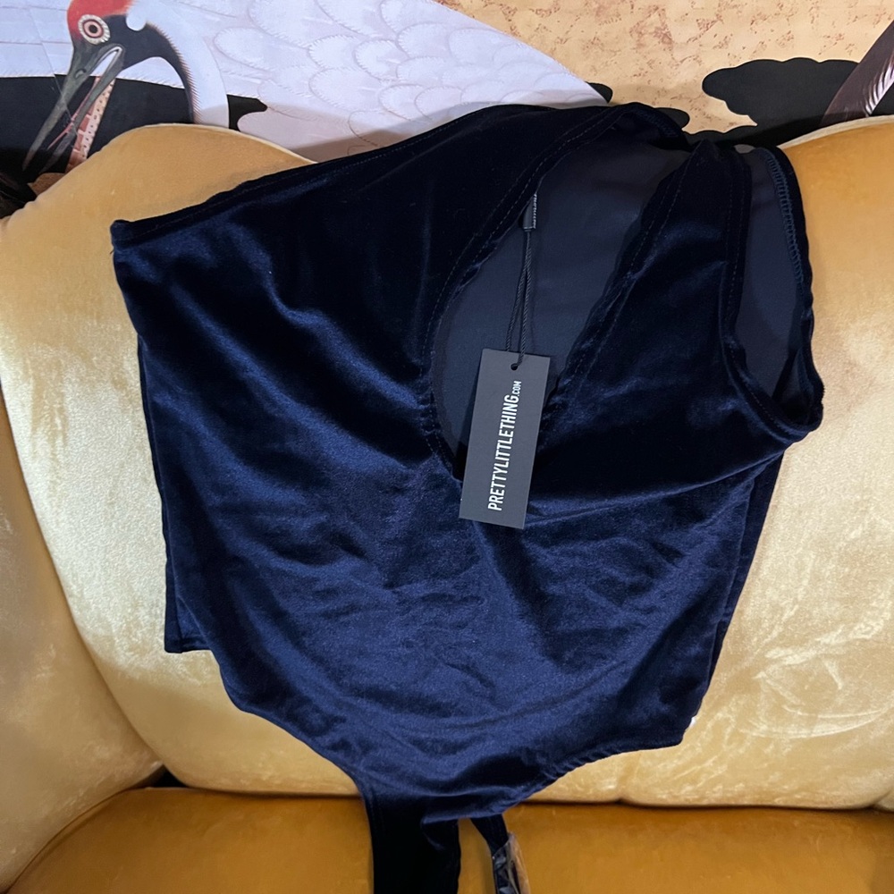PrettyLittleThing Navy Asymmetrical Velvet Bodysuit